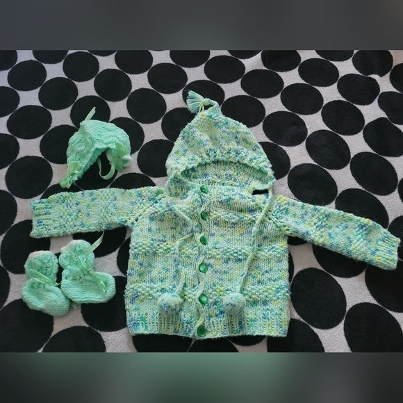 Handmade 3 Piece Toddler Crochet Green & Blue Jacket, Hat, Sock Set - Picture 2 of 7